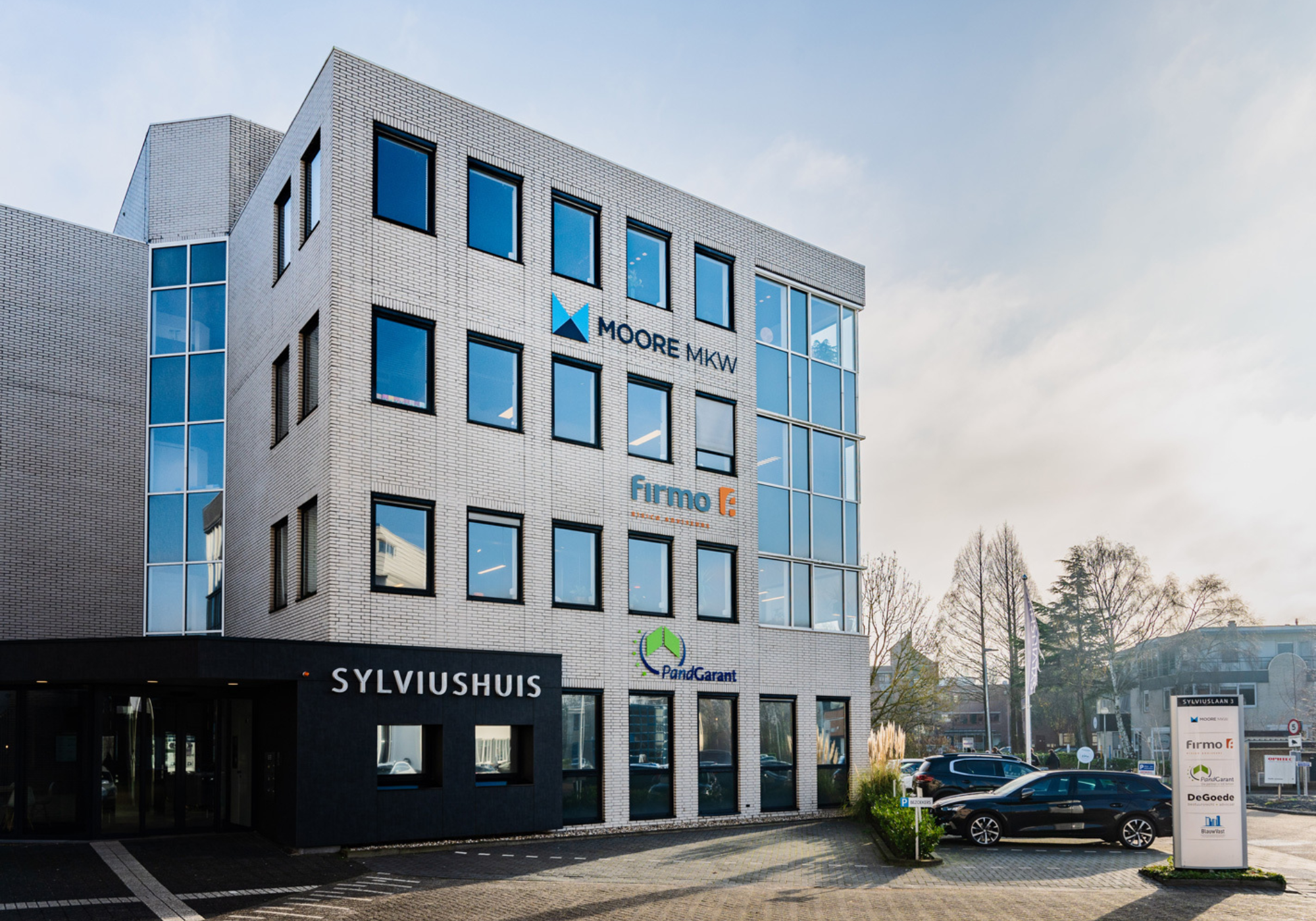 Groningen Moore MKW 9